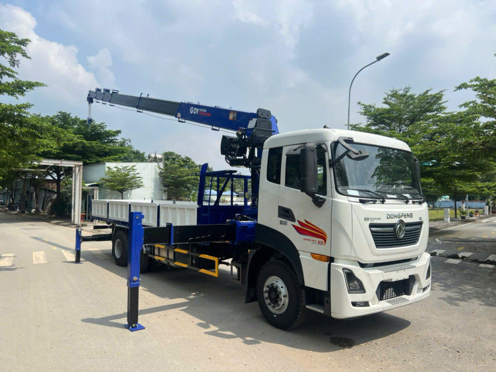 xe cẩu Toàn Thịnh